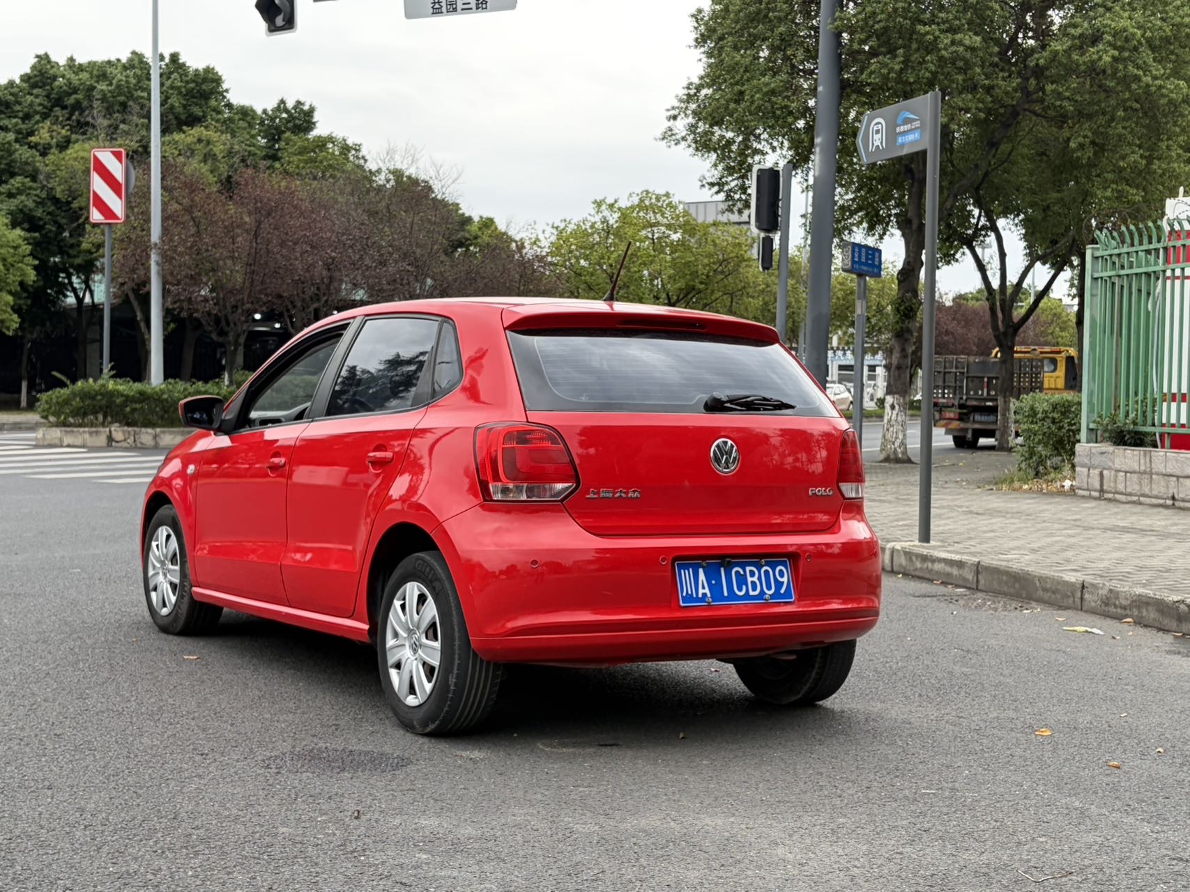 Volkswagen Polo 2012 imagem de carro #5