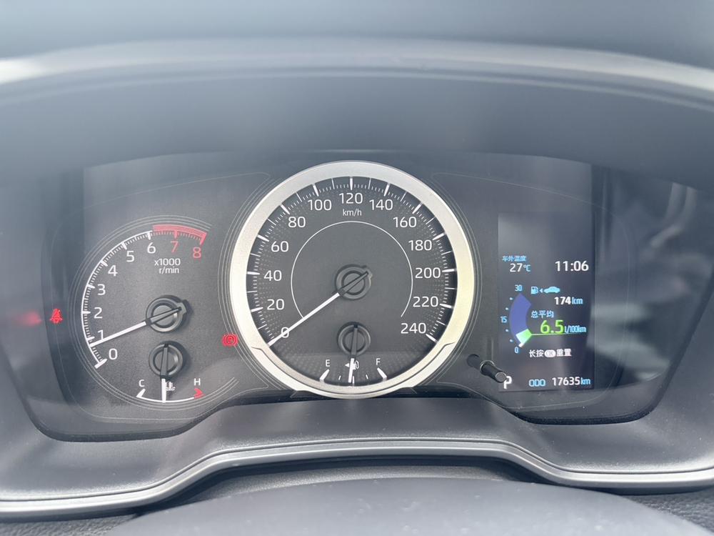 Toyota Corolla 2022 car image #13