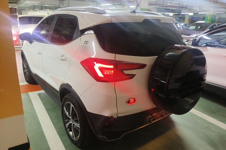 BYD Yuan New Energy 2020 car image #5