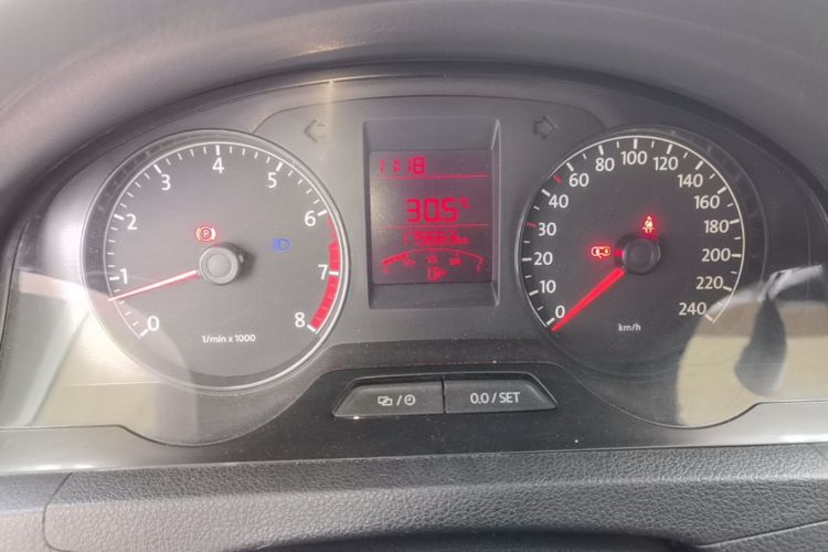 Volkswagen Santana 2015 image de voiture #12