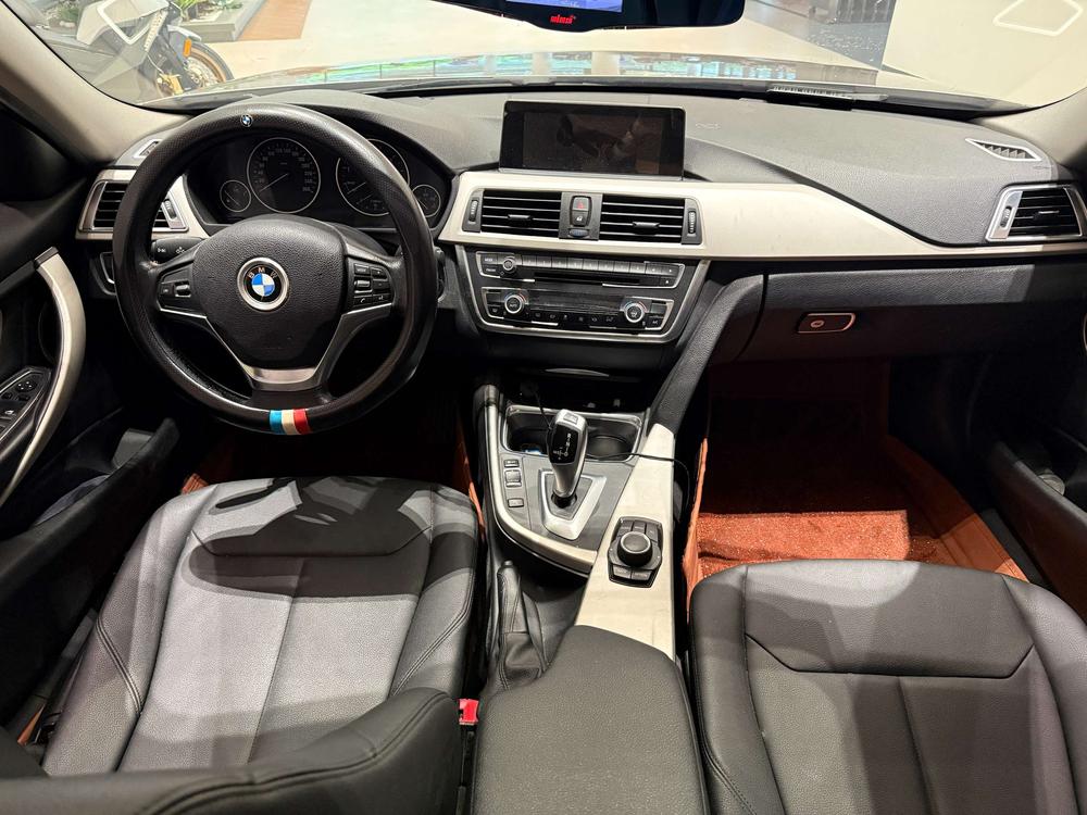 BMW 3 Series 2015 #8 BMW 3 Series 2015 car image #8