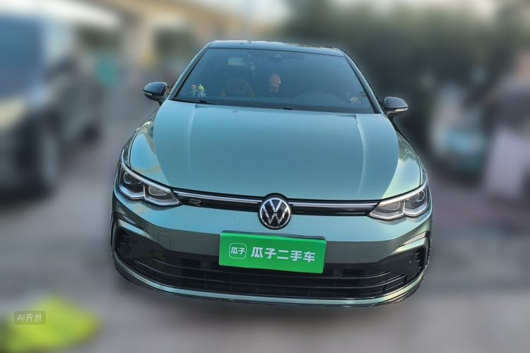 Volkswagen Golf 2022 car image #3