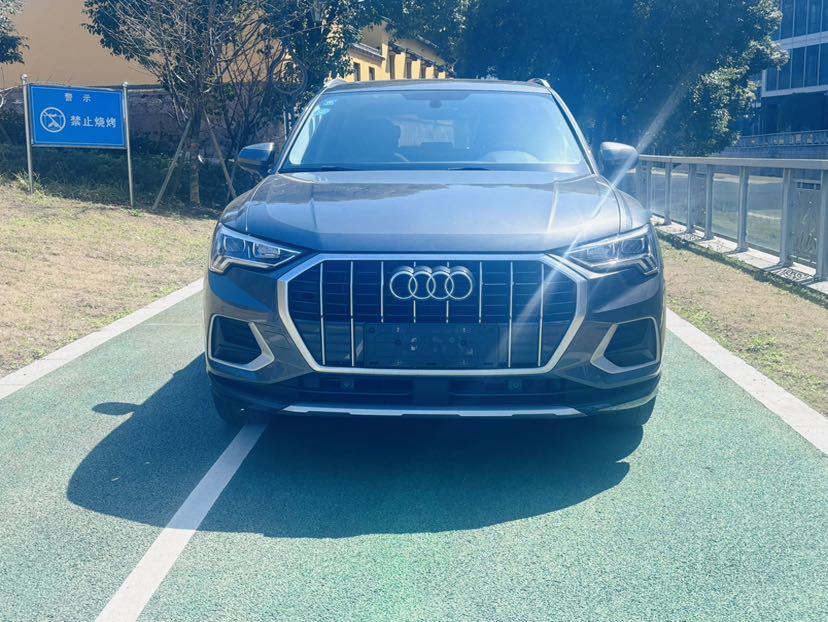 Audi Q3 2020 Audi Q3 2020 car image