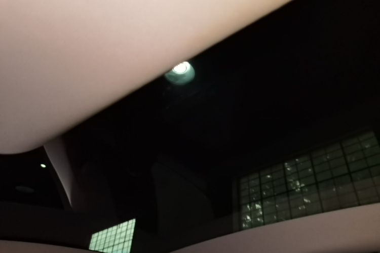 Tesla Model 3 2023 immagine di auto #18