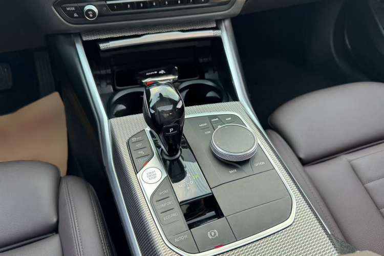 BMW 3 Series 2019 #20 BMW 3 Series 2019 car image #20