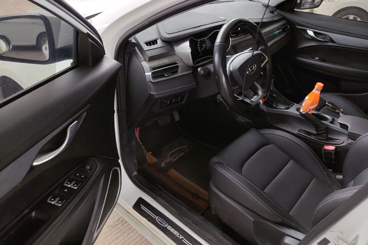 GEELY Emgrand 2022 #16 GEELY Emgrand 2022 car image #16