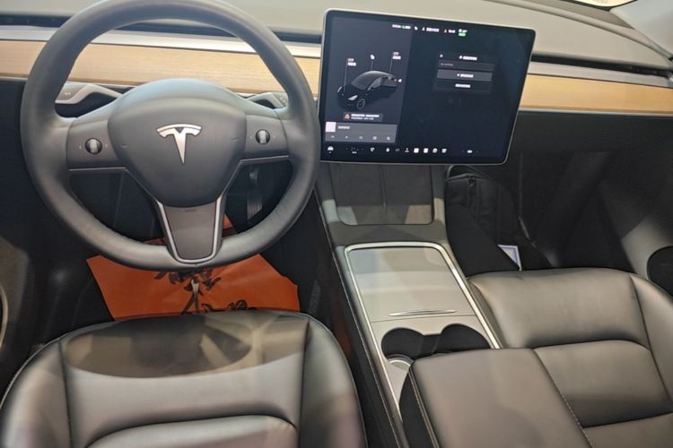 Tesla Model Y 2021 #14 Tesla Model Y 2021 immagine di auto #14