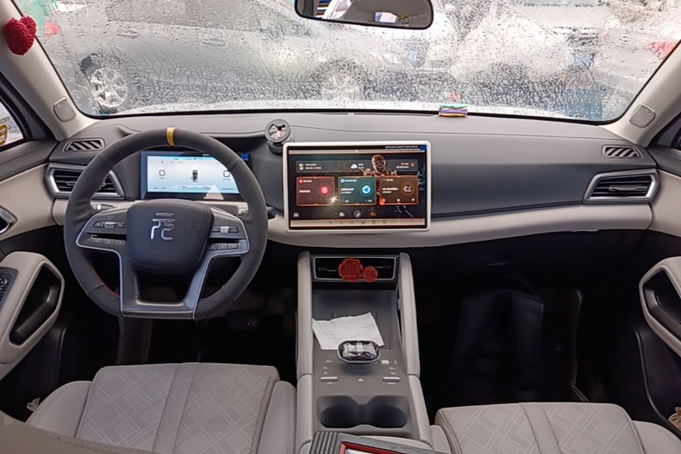 BYD YuanUP 2024 car image #11