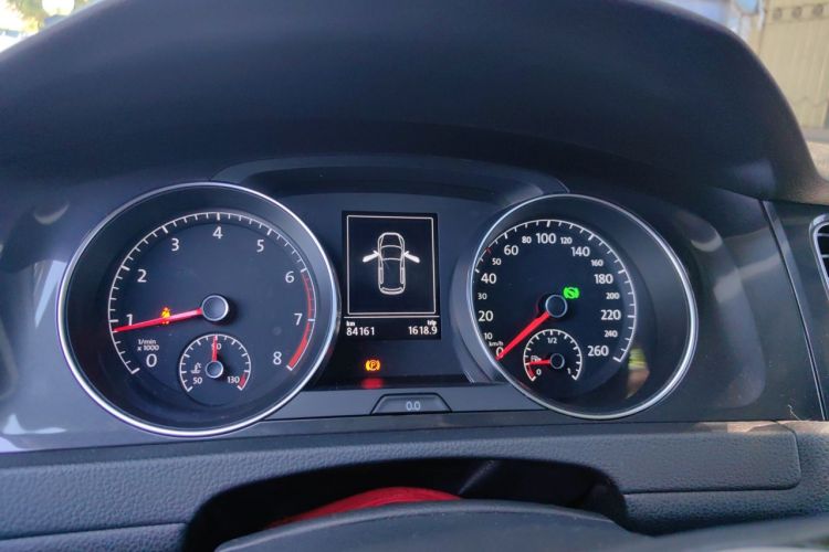 Volkswagen Golf 2019 #12 Volkswagen Golf 2019 car image #12