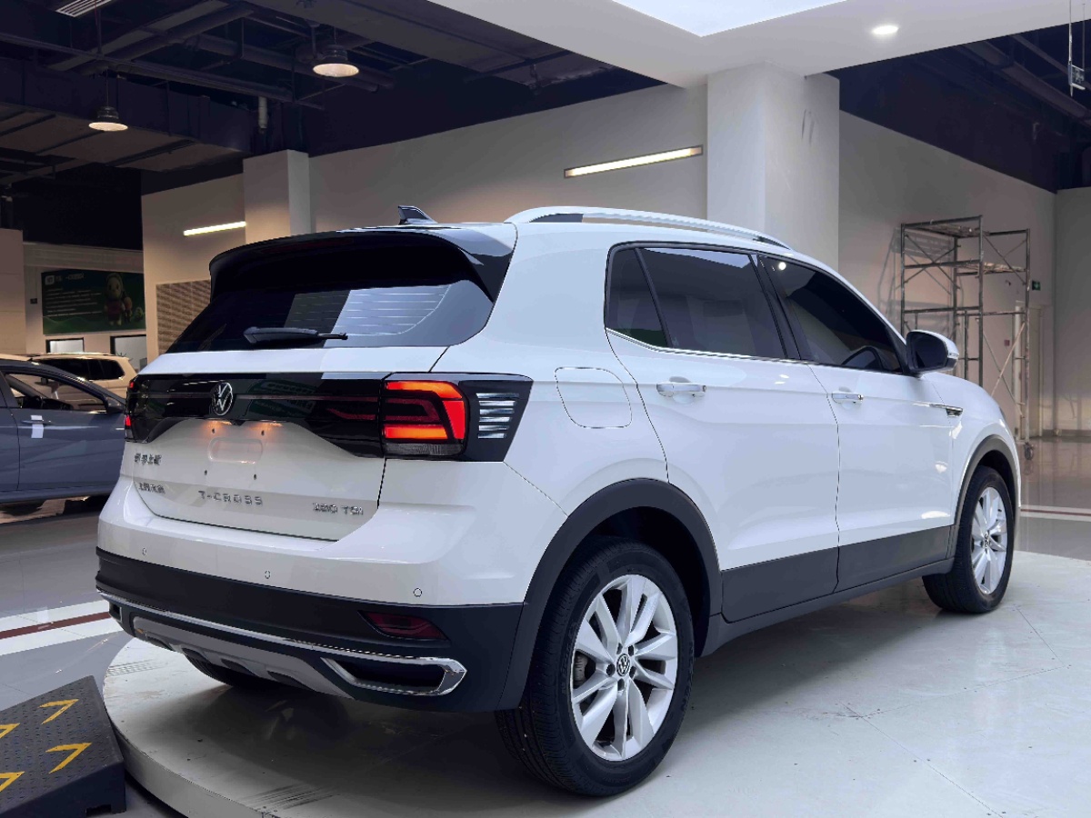 Volkswagen T-Cross 2022 imagem de carro #3
