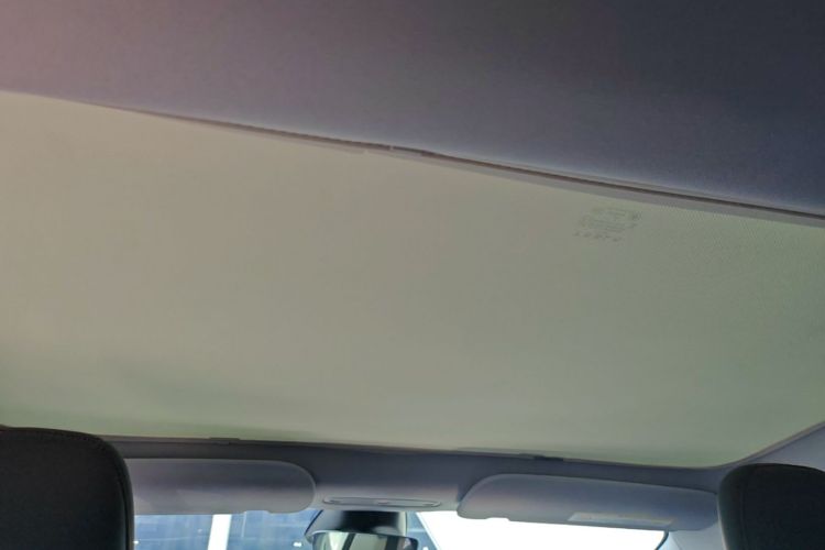 Tesla Model 3 2024 #20 Tesla Model 3 2024 car image #20