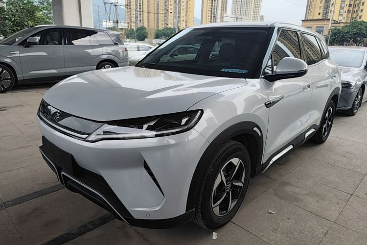 BYD YuanUP 2024 #2 BYD YuanUP 2024 immagine di auto #2
