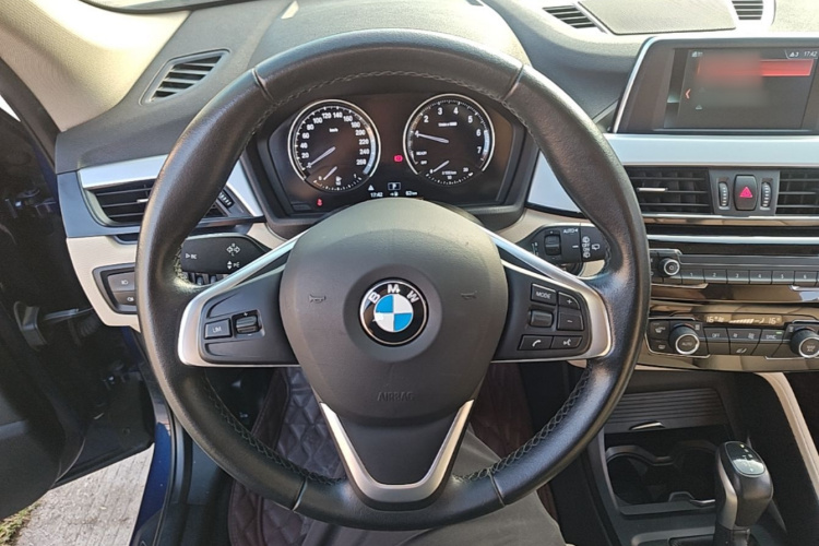 BMW X1 2019 #15 BMW X1 2019 car image #15