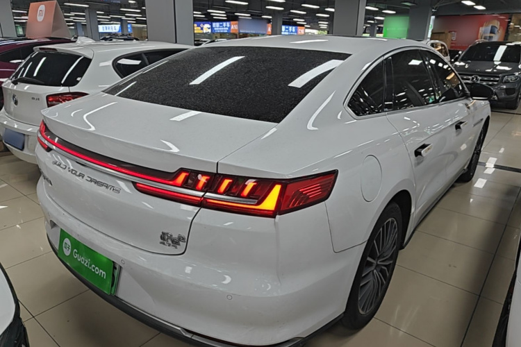 BYD Han 2021 #7 BYD Han 2021 car image #7