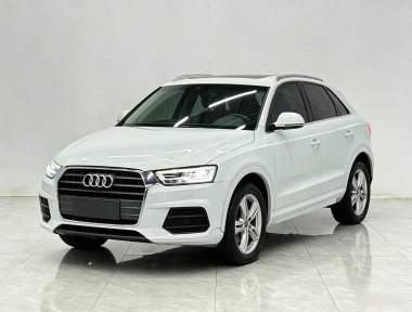 Audi Q3 2016 Audi Q3 2016 immagine di auto