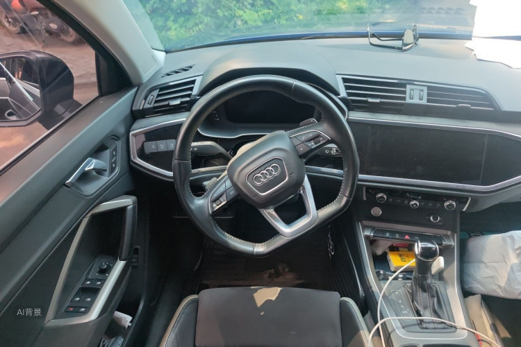 Audi Q3 2020 #12 Audi Q3 2020 car image #12