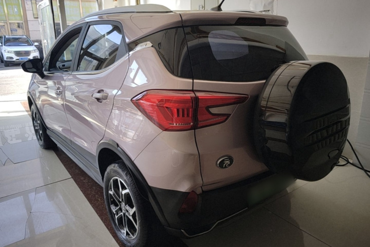 BYD Yuan Pro 2023 car image #5