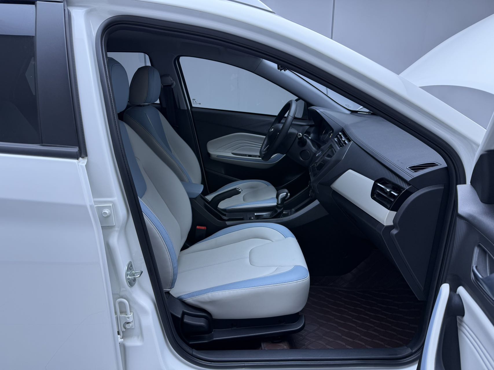 Chery Tiggo 3x 2023 #16 Chery Tiggo 3x 2023 изображение автомобиля #16
