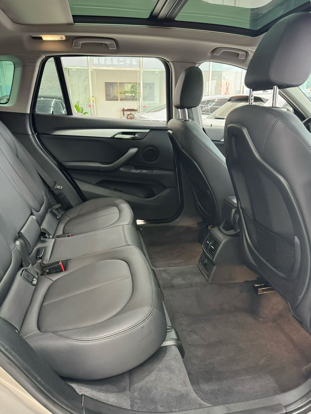 BMW X1 2018 #6 BMW X1 2018 car image #6