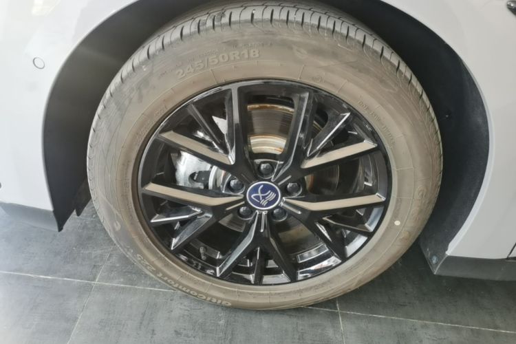 BYD Han 2025 #9 BYD Han 2025 immagine di auto #9