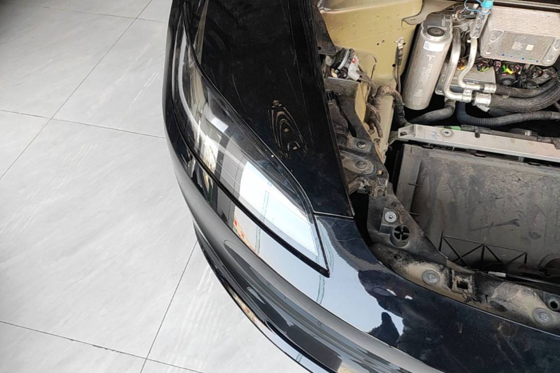 Tesla Model 3 2023 car image #22