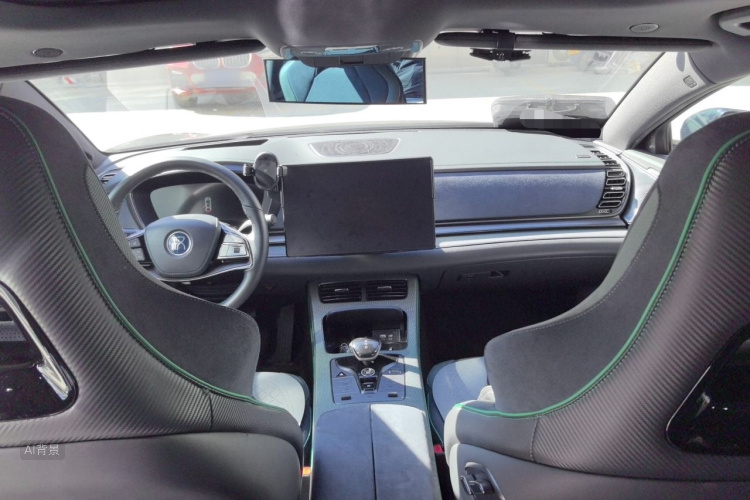 BYD Han 2022 car image #11