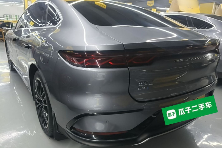 BYD Han 2023 immagine di auto #5