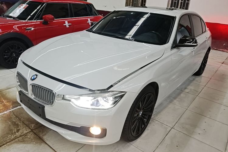 BMW 3 Series 2018 car image #2