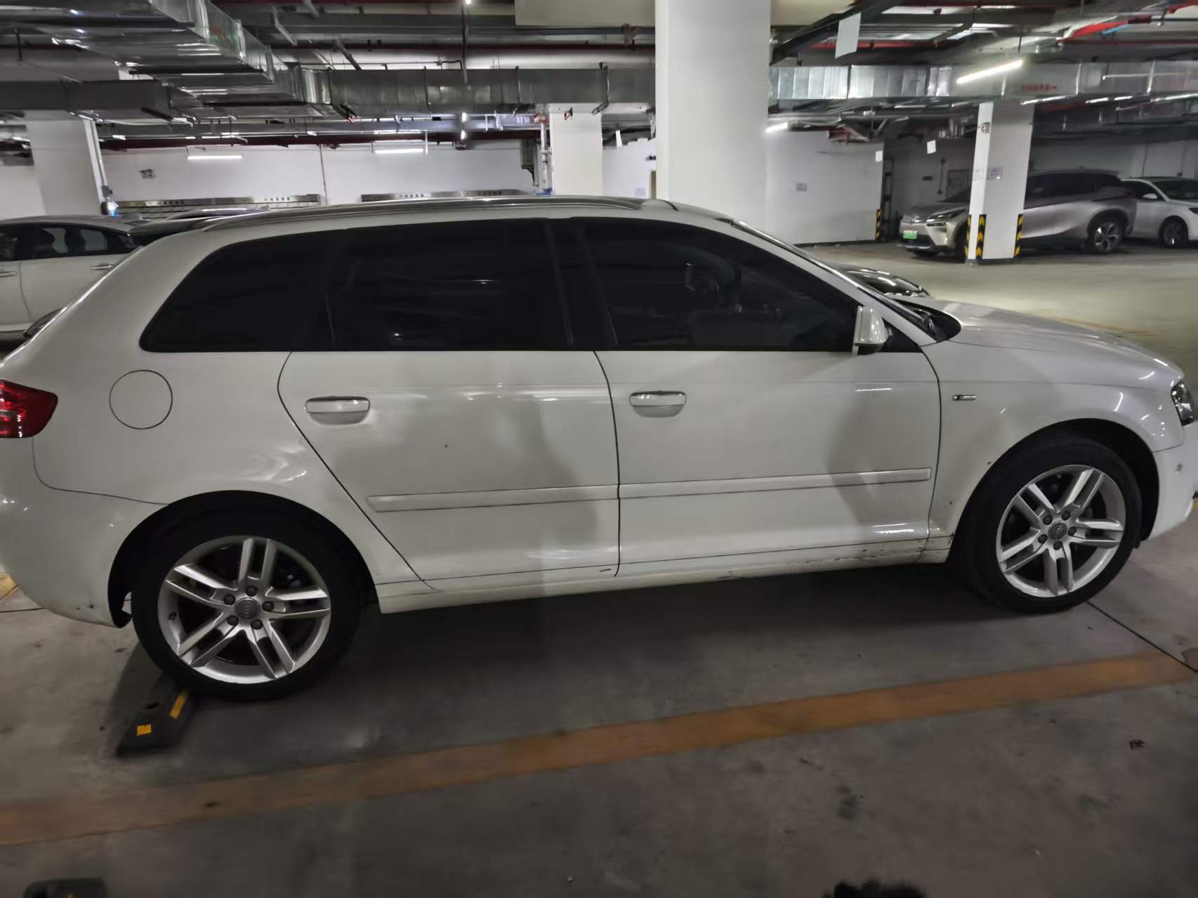 Audi A3 (Imported) 2013 car image #3