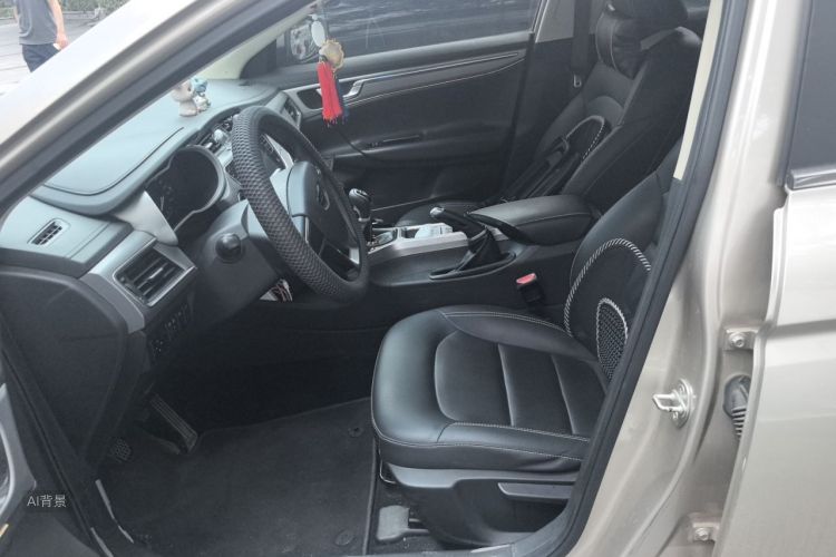 GEELY Emgrand GL 2019 car image #17