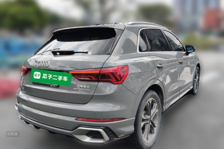 Audi Q3 2023 car image #7