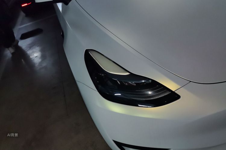 Tesla Model Y 2022 immagine di auto #8