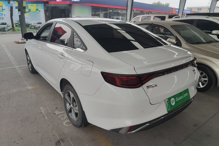 GEELY Emgrand L HiP 2024 car image #5