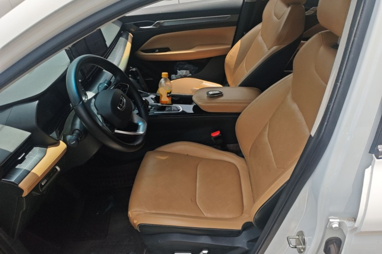 GEELY Emgrand L HiP 2024 car image #15