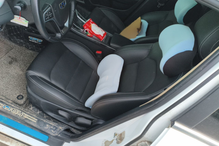 GEELY Emgrand 2018 #16 GEELY Emgrand 2018 car image #16