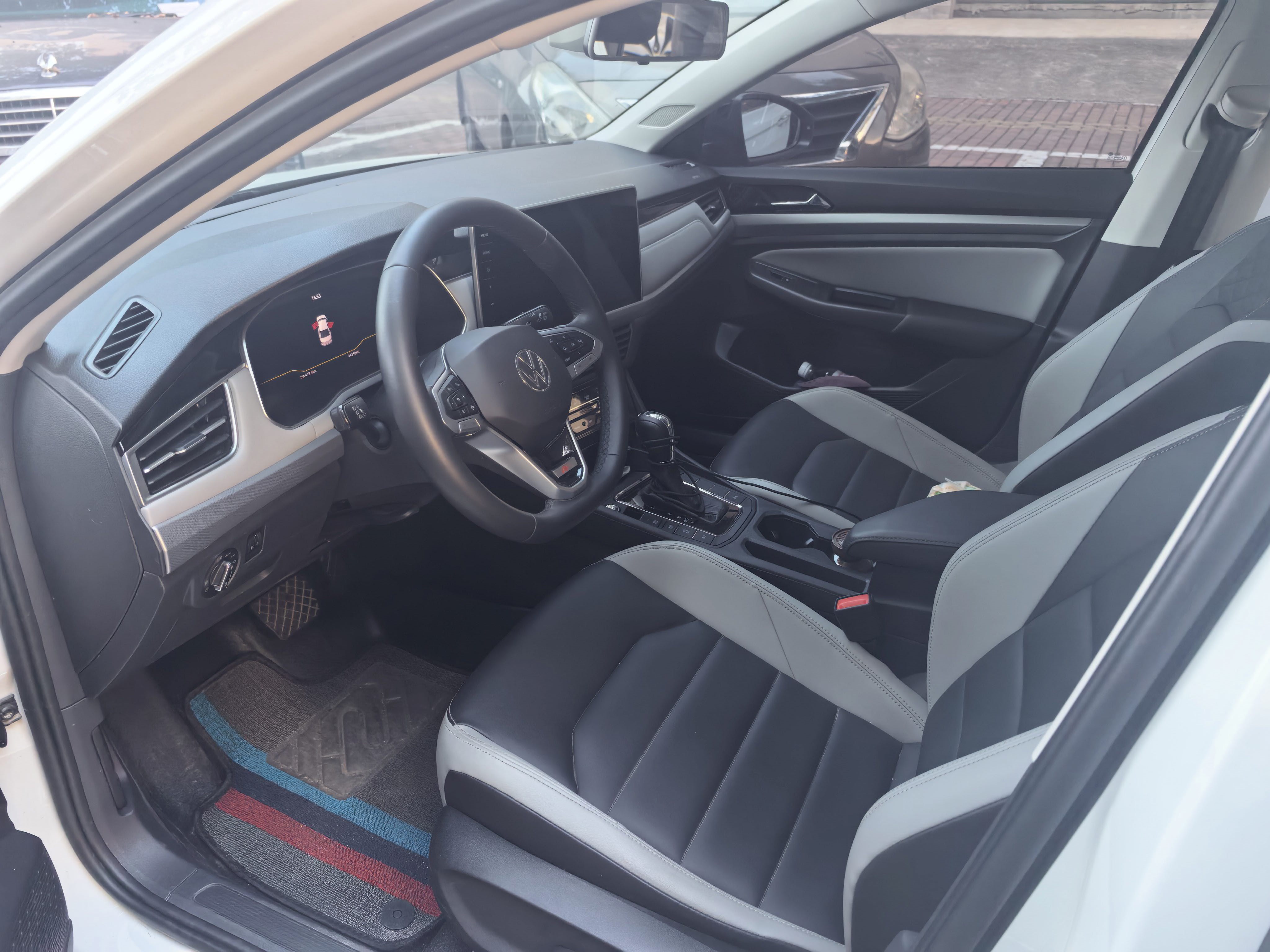 2023 #6 2023 immagine di auto #6