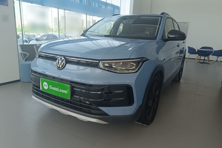 Volkswagen Tharu 2024 car image #2
