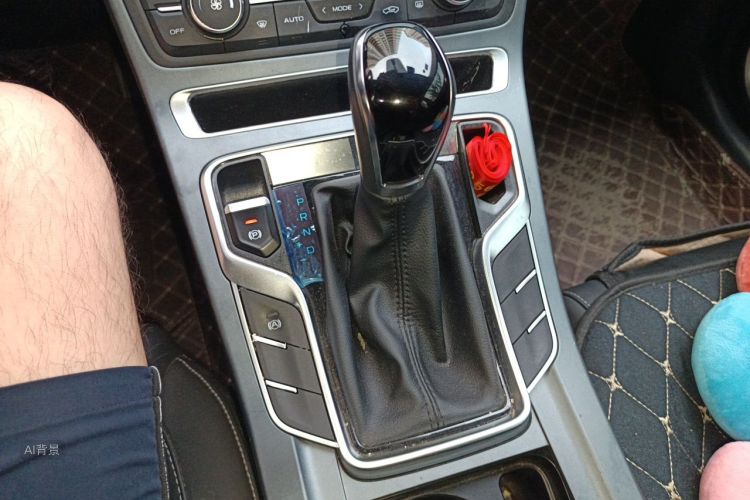 GEELY Emgrand 2021 #16 GEELY Emgrand 2021 car image #16