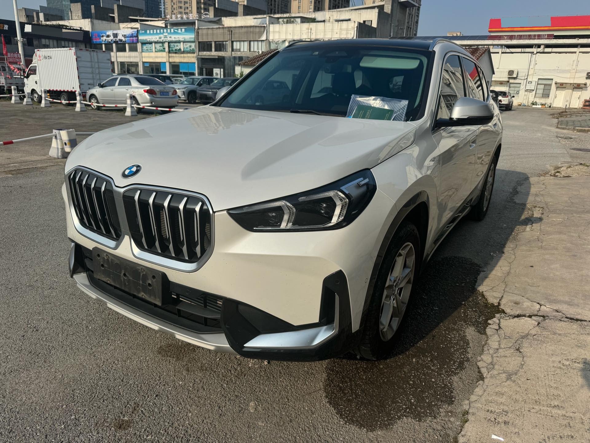 BMW X1 2024 BMW X1 2024 car image