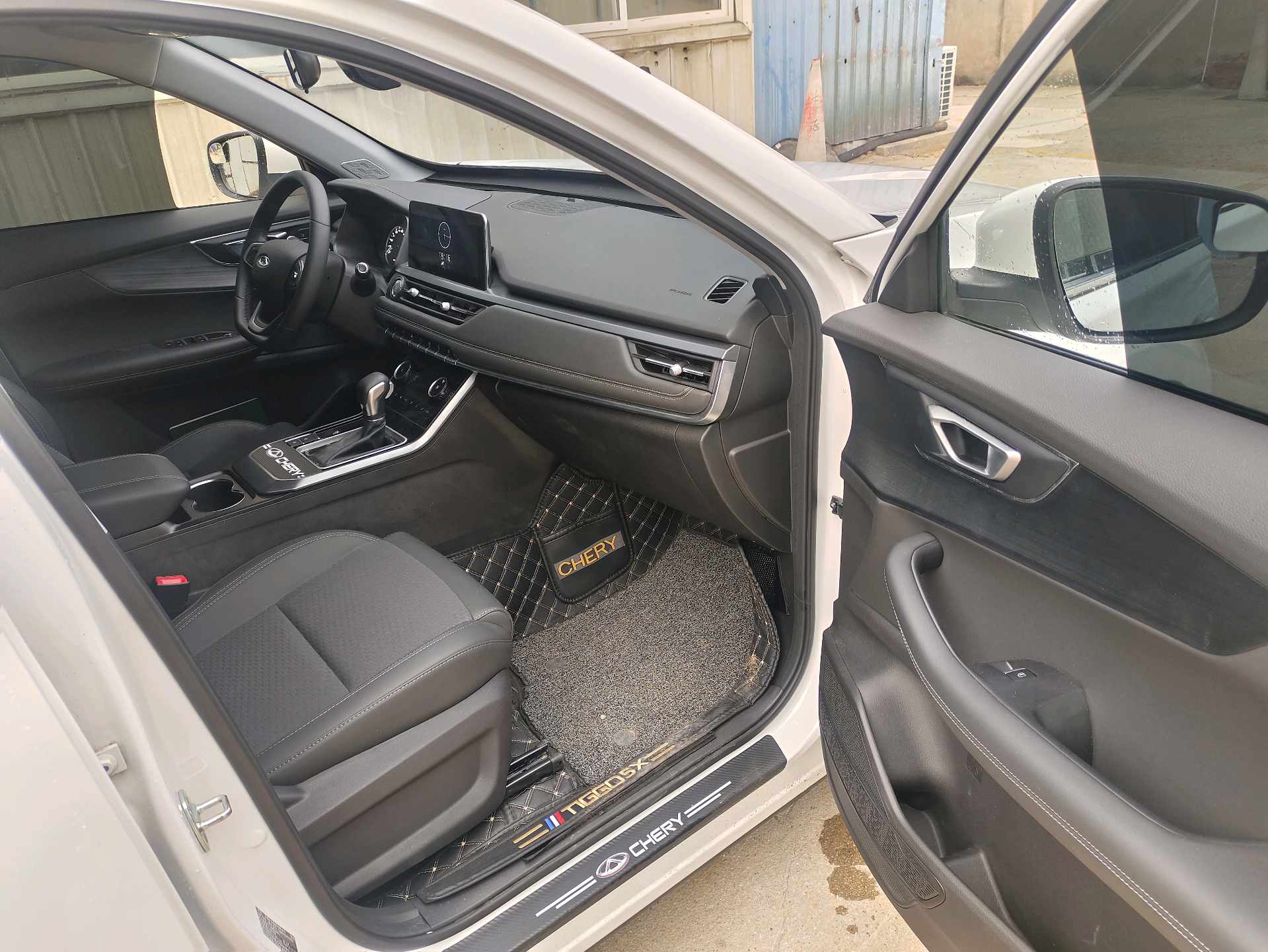 Chery Tiggo 5x 2024 car image #9