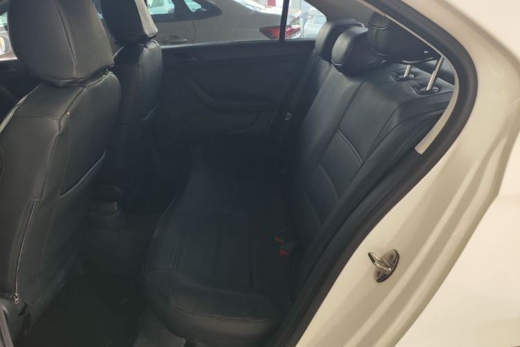 Volkswagen Santana 2020 car image #17