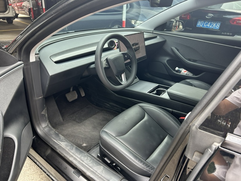 Tesla Model 3 2024 #2 Tesla Model 3 2024 car image #2