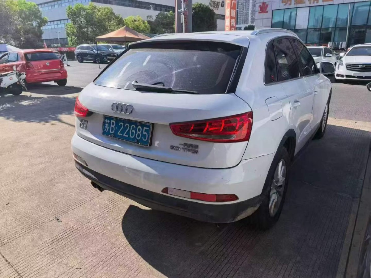 Audi Q3 2015 #8 Audi Q3 2015 car image #8
