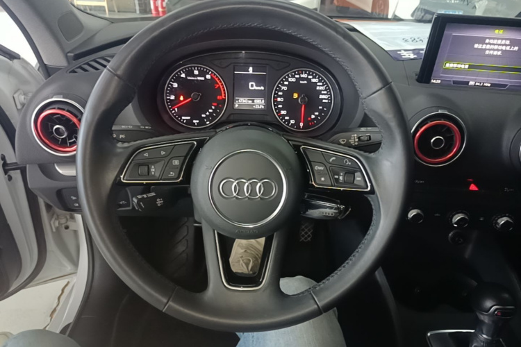 Audi A3 2020 car image #11