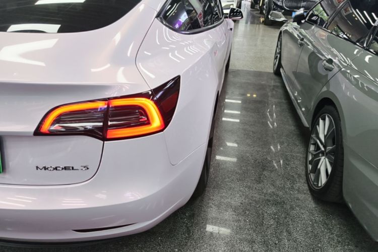 Tesla Model 3 2022 immagine di auto #8