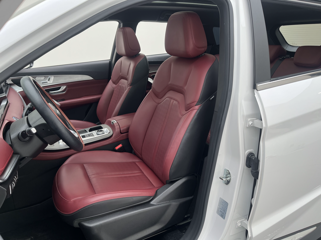 Jetour X70 PLUS 2025 #12 Jetour X70 PLUS 2025 car image #12