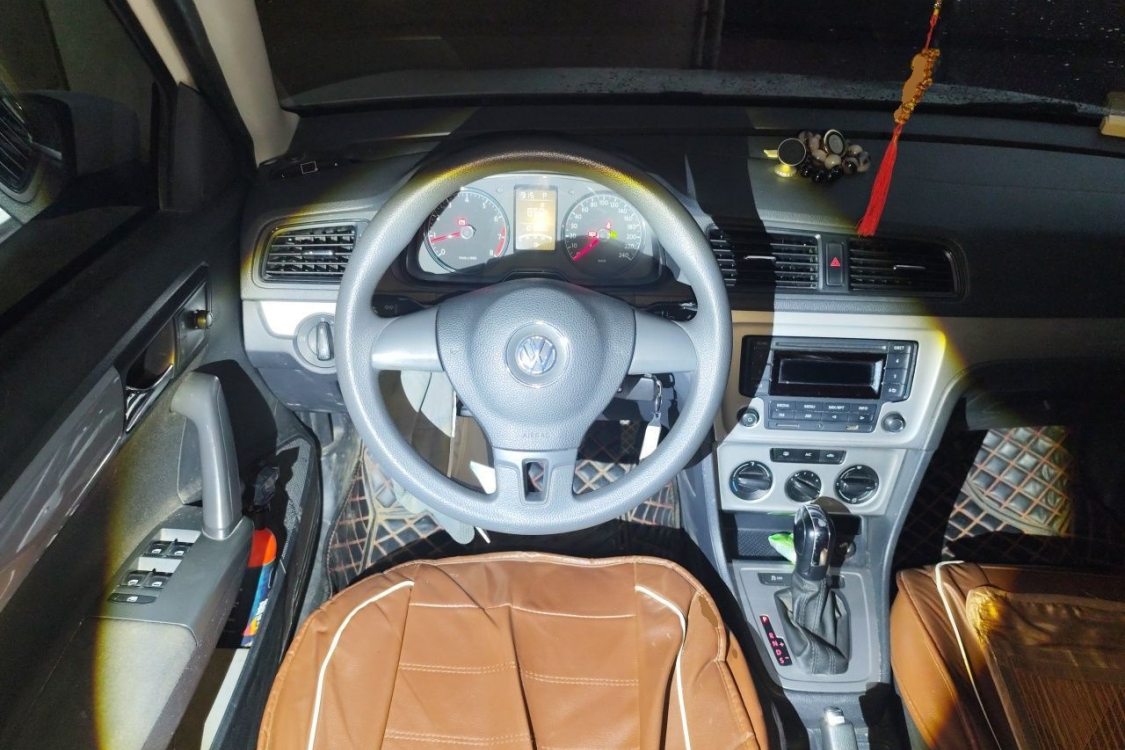 Volkswagen Lavida 2016 car image #24