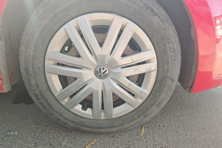 Volkswagen Polo 2016 car image #9