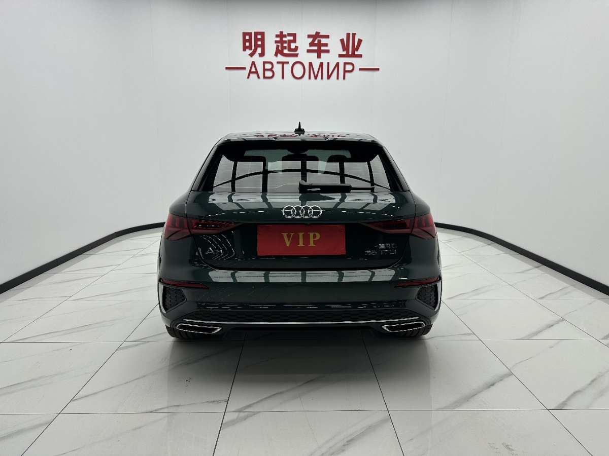 2022 car image #10