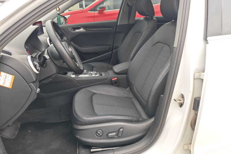 奥迪 奥迪A3 2018 汽车图片 #15